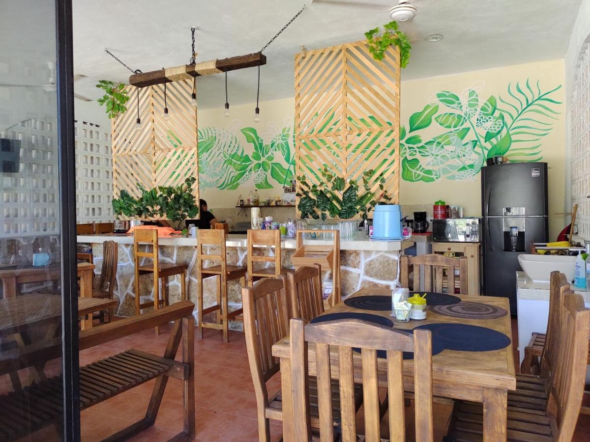 Hotel Villa Gabriela - Restaurant, Bikes ,Lands Tours เซเลสตุน ภายนอก รูปภาพ